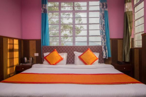Hotel Yatung Near MG Market